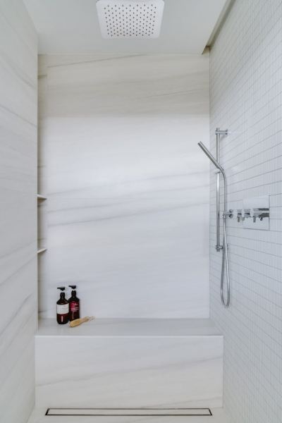 17-Oliver_modern-luxury-bath