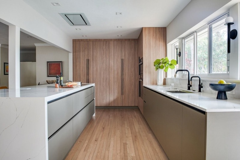 03-luxury-modern-kitchen-design-view-03