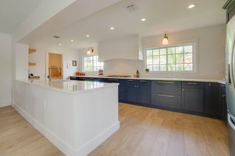 a08_Studio-818_Interior-Design_Fort-Lauderdale_Treehouse-designer-renovation-blue-kitchen-cabinets
