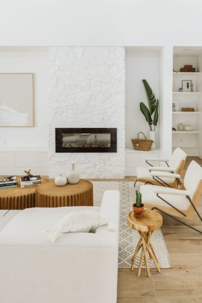 14-BambooHause-mid-century-modern-living-room-fireplace-02_Studio818