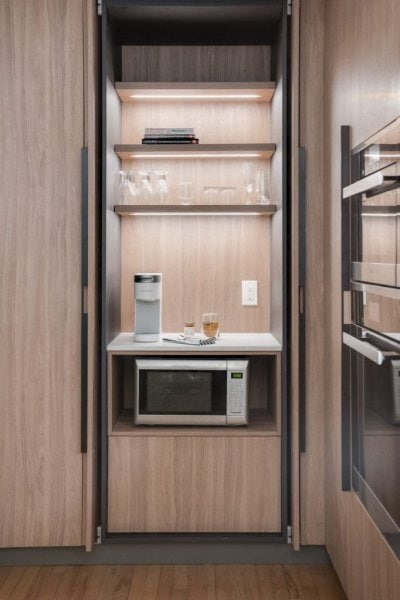 07b-luxury-modern-kitchen-design-view-07b