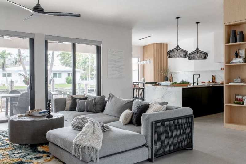 07-modern-organic-bright-light-open-concept-living-area