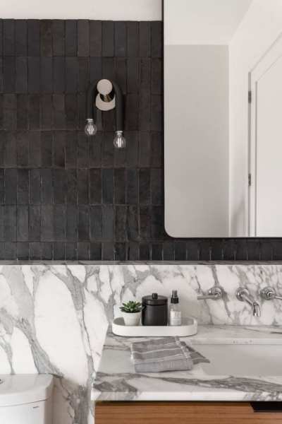 42-modern-organic-bath-masculine-oak-vanity-contrast-white-black